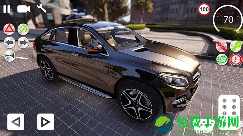 闪电赛车冲刺游戏