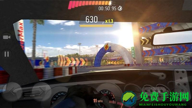 疯狂碰撞赛车最新版